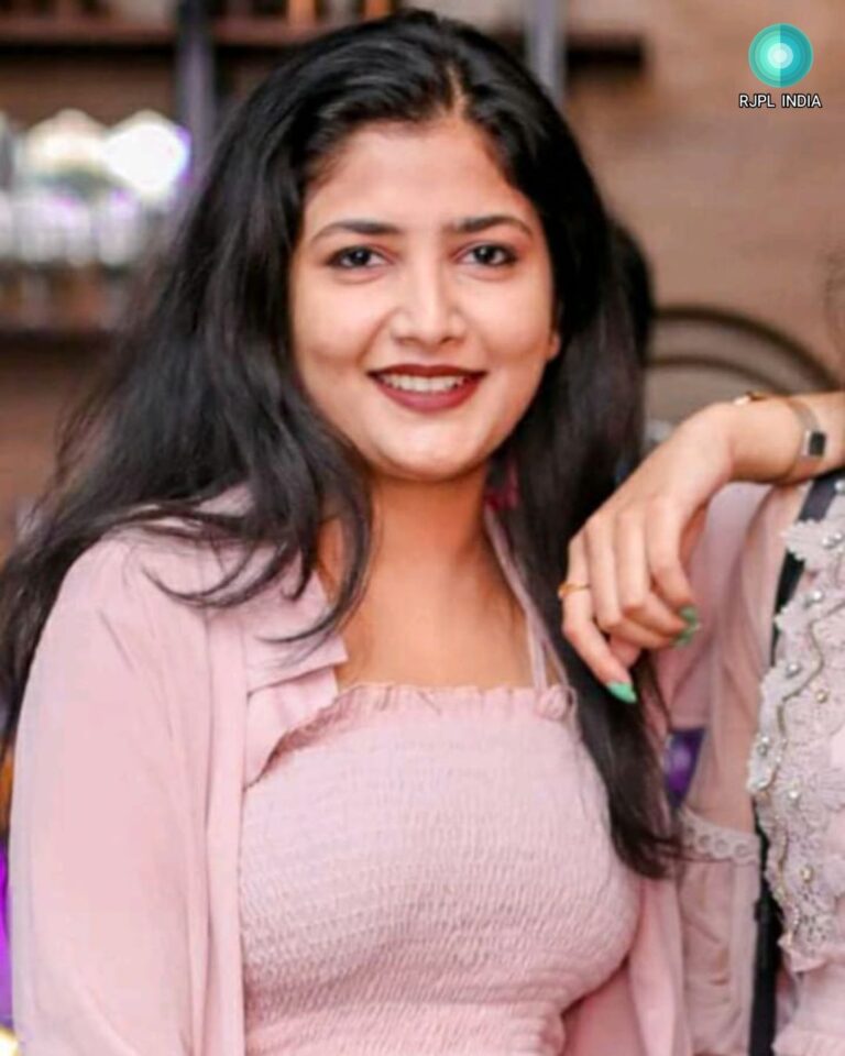 Deepanshee Shrivastava